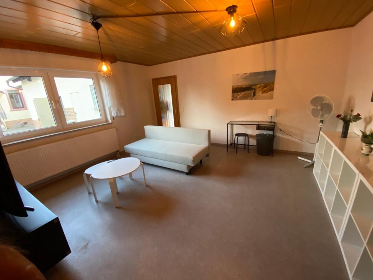 Ferienwohnung Suhad Ludwigshafen am Rhein Esterno foto